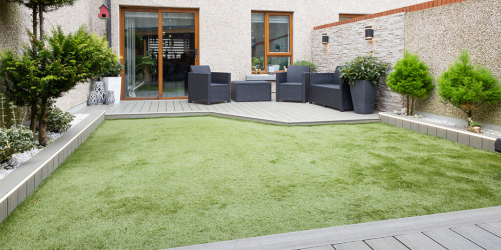 Artificial Grass vs. Natural Grass: A Comparative Study